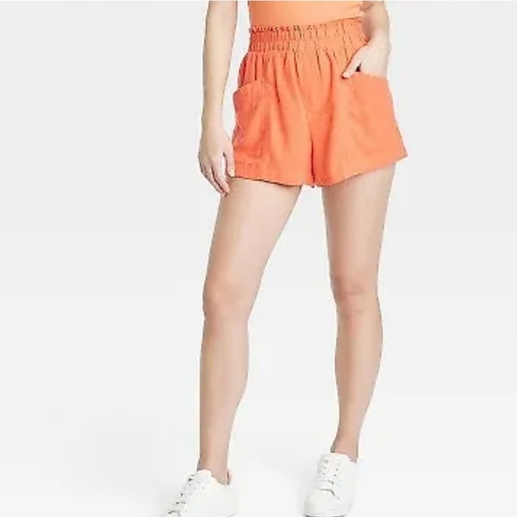 NEW WOMEN'S A NEW DAY HIGH-RISE PULL ON SHORTS - Picture 2 of 7